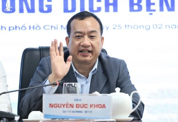 Tiến sĩ Nguyễn Đức Khoa, đại diện Cục Y tế dự phòng trả lời câu hỏi của phóng viên sáng 25.2 /// Ảnh: Sỹ Đông