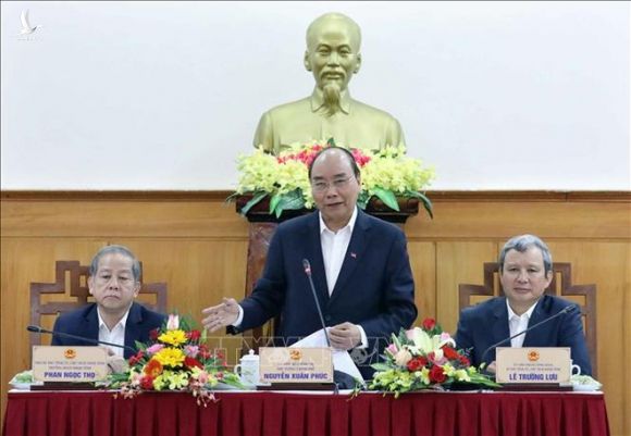Thủ tướng Nguyễn Xuân Phúc làm việc với lãnh đạo chủ chốt tỉnh Thừa Thiên - Huế - Ảnh 5.