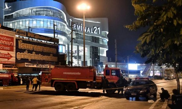 Trung tâm thương mại Terminal 21 ở thành phố Nakhon Ratchasima, đông bắc Thái Lan hôm 8/2. Ảnh: AFP.