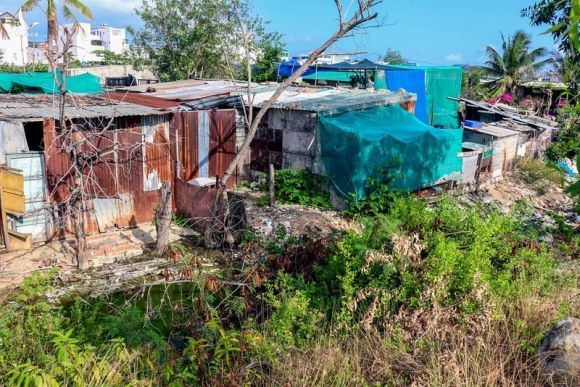 Xét xử Phó chủ tịch TP Nha Trang Lê Huy Toàn - Hình 2 Xet xu Pho chu tich TP Nha Trang Le Huy Toan-Hinh-2
