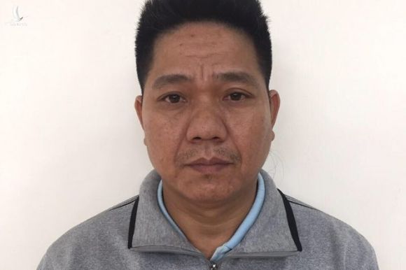 Nguoi dot phao do duong mung dam cuoi ra dau thu hinh anh 1 88426616_701056220430411_7654786161436524544_n.jpg