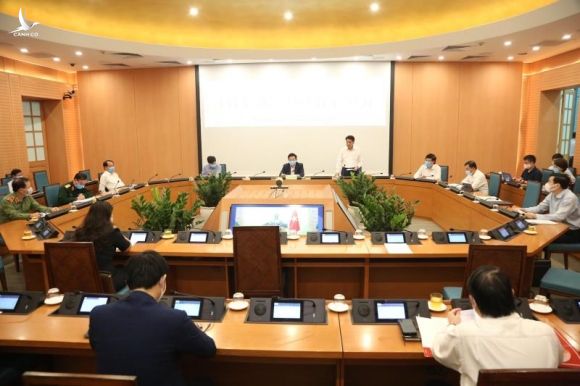 Chủ tịch Hà Nội: Ổ dịch Bạch Mai phức tạp, sẽ có thêm ca nhiễm Covid-19 - 2
