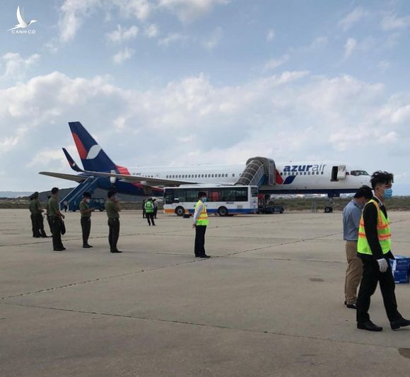 Máy bay Nga chuẩn bị đáp xuống Cam Ranh nhận được tin báo có bom - Ảnh 1.