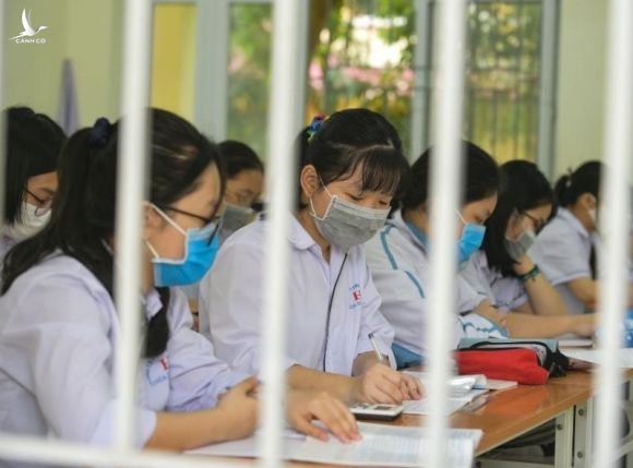 Bộ GD&ĐT giảm 1/3 số đầu điểm kiểm tra khi học sinh tới trường trở lại - 1