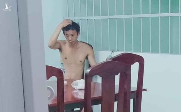 Nam sinh viên nghiện game đuổi chém bà ngoại đến chết ở Tây Ninh