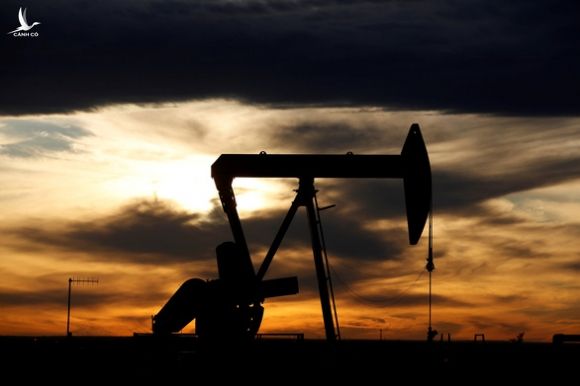 Úc chi 59 triệu USD mua dầu rồi gửi tại kho dự trữ Mỹ - Ảnh 1.