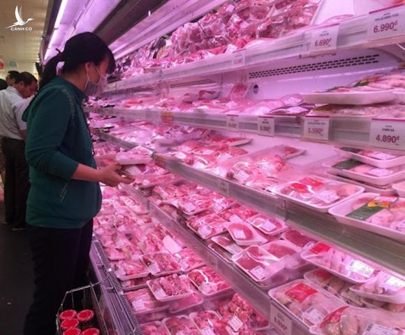 Giá thịt không giảm, giá heo hơi tăng hơn 80.000 đồng/kg - ảnh 1