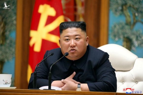 Nhà lãnh đạo Kim Jong-un chủ trì cuộc họp Bộ Chính trị ngày 12.4 /// KCNA/Reuters