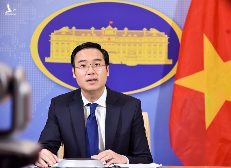 Bộ ngoại giao: Facebook cần tuân thủ pháp luật Việt Nam - 1