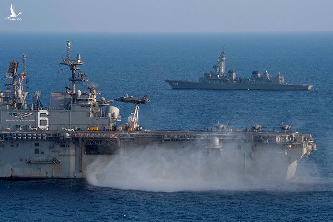 Hải quân Mỹ không ngại tàu sân bay Trung Quốc ở Biển Đông - ảnh 2