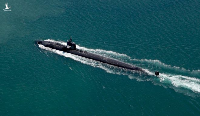 Hải quân Mỹ không ngại tàu sân bay Trung Quốc ở Biển Đông - ảnh 3