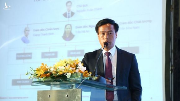 Bác sĩ - Tổng giám đốc Công ty TNHH Thiết bị y tế Phương Đông /// Ảnh Website Công ty Phương Đông