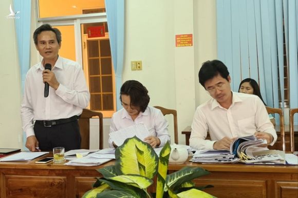 Bị cáo nhảy lầu tự tử sau tuyên án: TAND tỉnh Bình Phước nói hoàn toàn công tâm, vô tư - Ảnh 5.