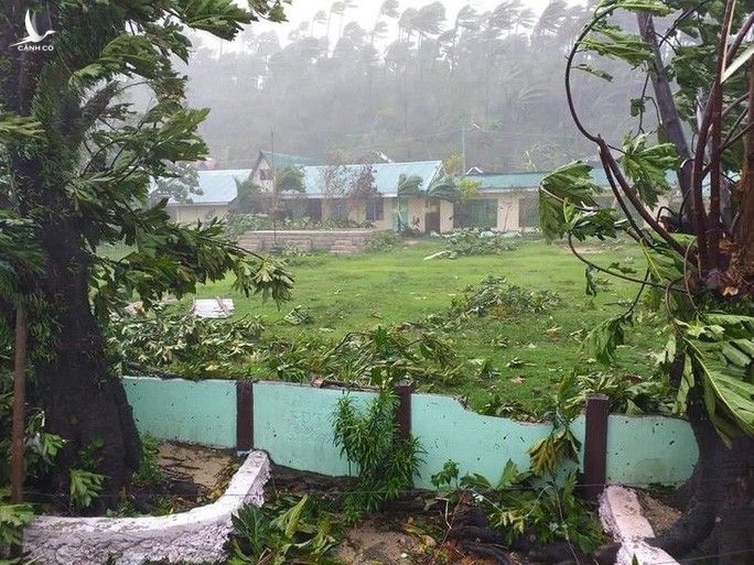Philippines: Hàng chục ngàn người vừa chạy bão vừa tránh Covid-19 - Ảnh 4.