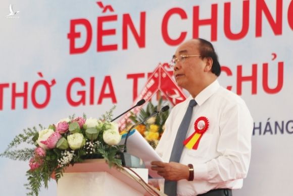 Thủ tướng cắt băng khánh thành đền thờ gia tiên Chủ tịch Hồ Chí Minh - 2