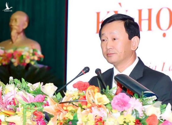 Bộ Chính trị điều động ông Dương Văn Trang làm Bí thư Tỉnh ủy Kon Tum thay ông Nguyễn Văn Hùng - Ảnh 2.