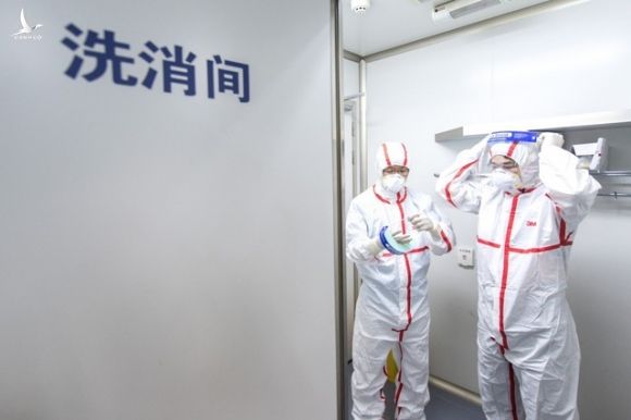 Phòng thí nghiệm Vũ Hán lên tiếng về nghi vấn làm rò rỉ virus SARS-CoV-2 - 2
