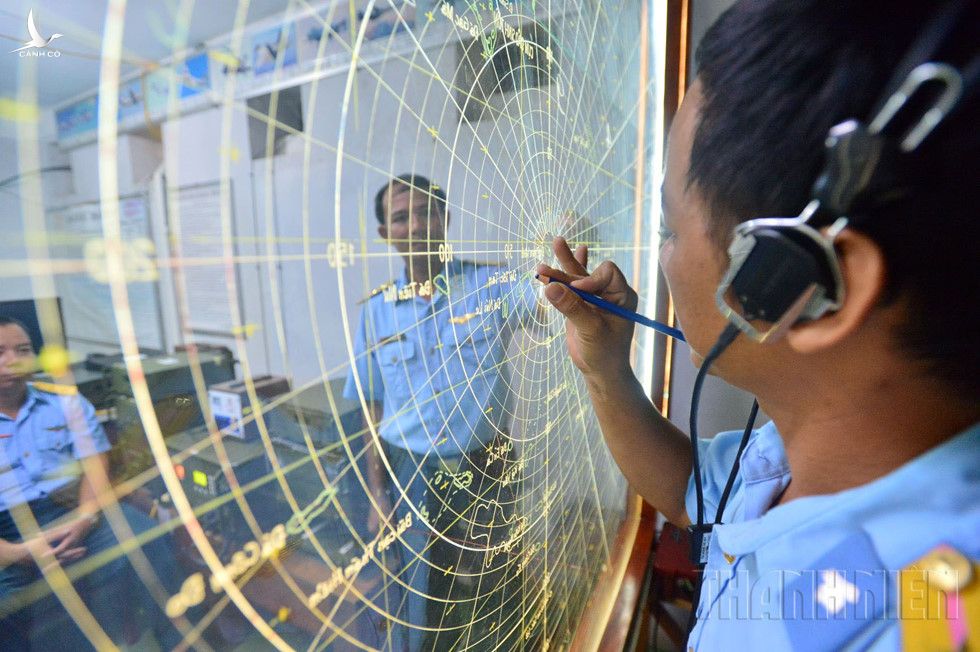 Bộ Quốc phòng Việt Nam: Quân đội kịp thời xử lý các tình huống trên biển - ảnh 1