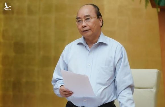 Thủ tướng: Xử nghiêm cán bộ ép dân ký đơn từ chối nhận hỗ trợ của Nhà nước - 1