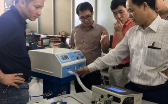 Máy thở hỗ trợ điều trị Covid-19 của trường Đại học Bách khoa Hà Nội