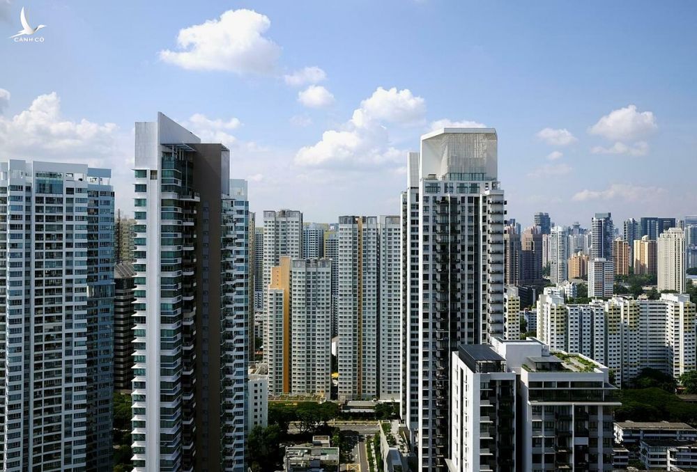 Các tòa nhà chung cư tại Singapore. Ảnh: Reuters