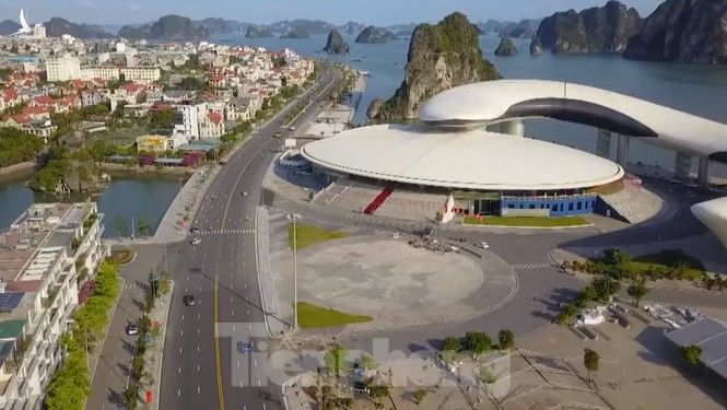 Thủ tướng dự Lễ khánh thành tuyến đường bao biển đẹp nhất Quảng Ninh - ảnh 4