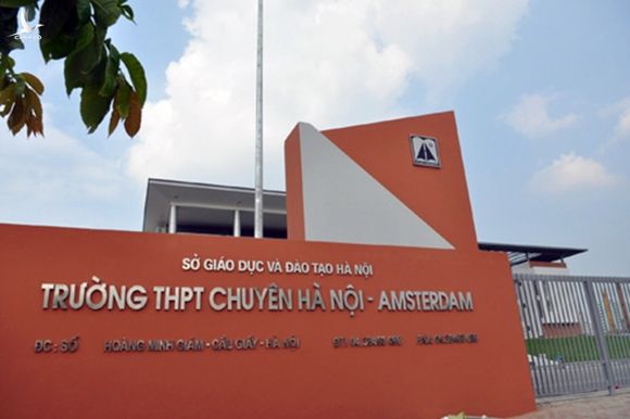 Trường THPT chuyên Hà Nội - Amsterdam nằm trên phố Hoàng Minh Giám, Hà Nội. Ảnh: Quang Xuân.