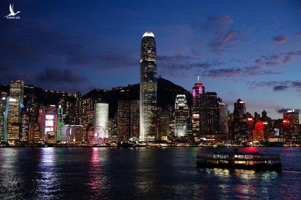 Luật an ninh tác động trung tâm tài chính quốc tế Hong Kong ra sao? - Ảnh 1.