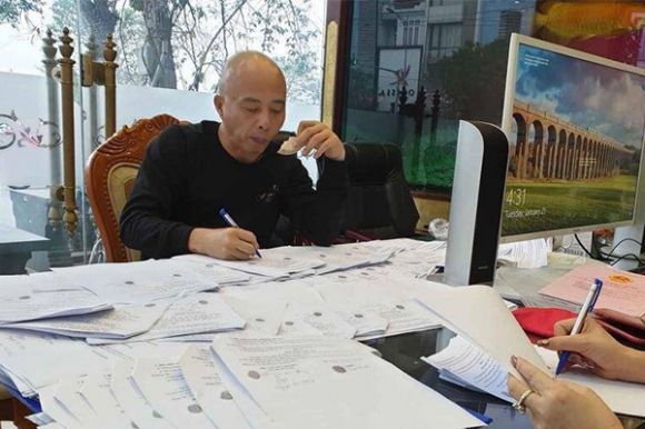 Chiêu thức kiếm tiền tỷ của vợ chồng Nguyễn Thị Dương