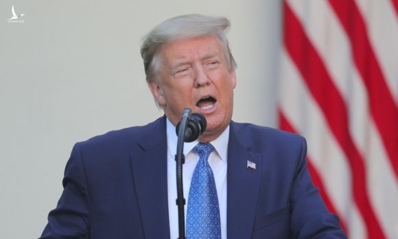 Trump họp báo tại Nhà Trắng ngày 1/6. Ảnh: Reuters.