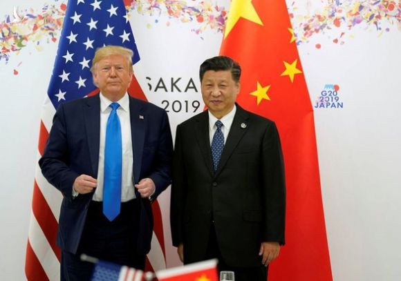 Ông Trump hoãn trừng phạt quan chức Trung Quốc vì sợ ảnh hưởng đàm phán thương mại - Ảnh 1.