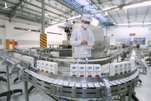 Công nghệ sản xuất hiện đại giúp sản phẩm Vinamilk đáp ứng tiêu chuẩn của các thị trường xuất khẩu.