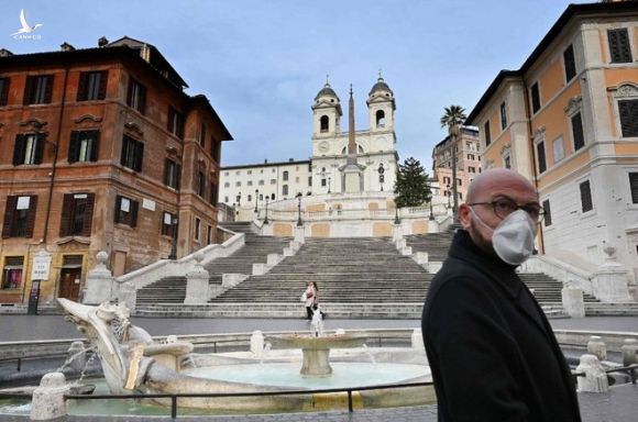 Bậc thang Tây Ban Nha nổi tiếng của Rome không bóng người vì dịch Covid-19 /// AFP