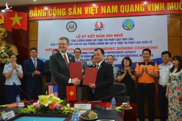 Mỹ mong muốn hỗ trợ ngư dân Việt Nam trước đe dọa bất hợp pháp trên biển - Ảnh 1.