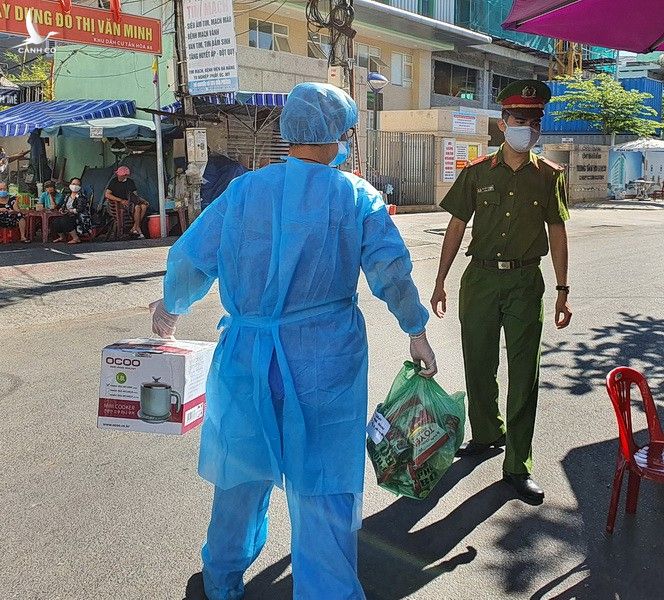 tinh nguoi trong thanh pho cach ly hinh 1