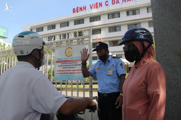 Bệnh nhân 416 ở Đà Nẵng bắt đầu dùng ECMO, hội chẩn quốc gia lần 1 - Ảnh 1.