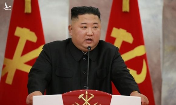 Lãnh đạo Triều Tiên Kim Jong-un phát biểu tại một sự kiện kỷ niệm kết thúc Chiến tranh Triều Tiên trong bức ảnh được công bố ngày 27/7. Ảnh: KCNA.
