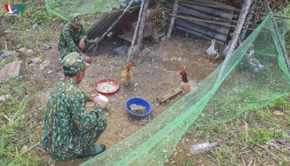 Lính biên phòng Điện Biên ngủ rừng, bám núi chống nhập cảnh trái phép - 5