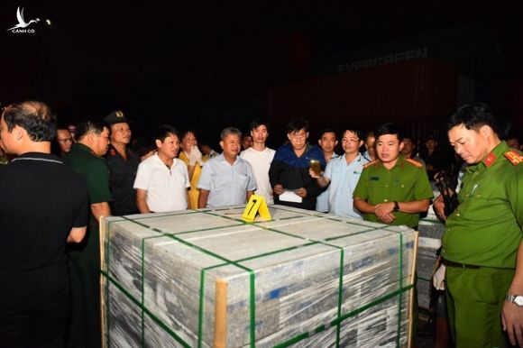Cựu cảnh sát Hàn Quốc cầm đầu đường dây đưa ma túy từ Việt Nam ra nước ngoài - Ảnh 3.