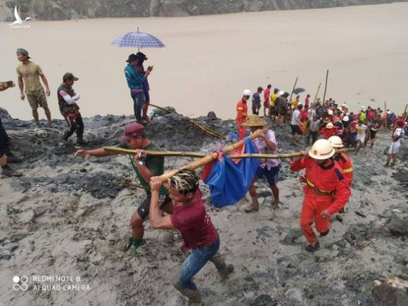 Sạt lở mỏ ngọc bích ở Myanmar: 113 người chết, 200 người bị chôn vùi - Ảnh 3.