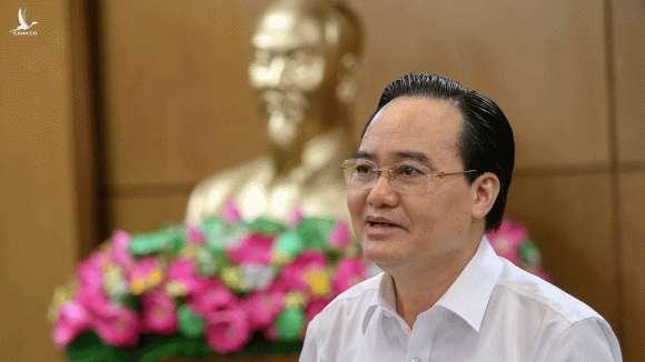 Bộ trưởng Bộ GD-ĐT Phùng Xuân Nhạ nói về đề xuất không tổ chức thi của Đà Nẵng /// ẢNH QUỲNH TRANG