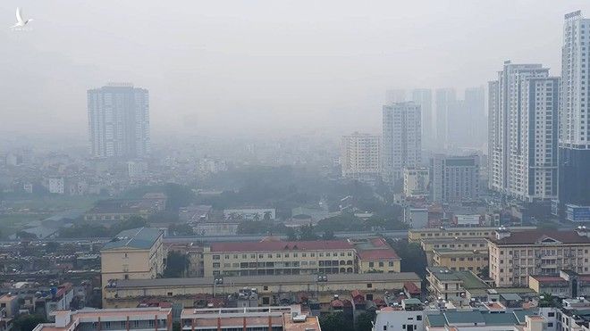 Hà Nội lại lọt top 10 thành phố ô nhiễm không khí nhất thế giới sau nhiều ngày chất lượng không khí tương đối tốt /// Ảnh Lê Quân 