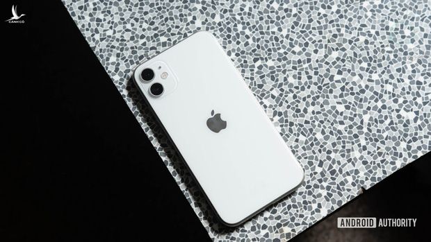 Lần đầu tiên iPhone đời mới được sản xuất bên ngoài Trung Quốc - Ảnh 1.