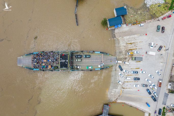 Hơn nửa miền Nam Trung Quốc chìm trong nước, mưa lũ kéo tới miền Bắc - Ảnh 5.