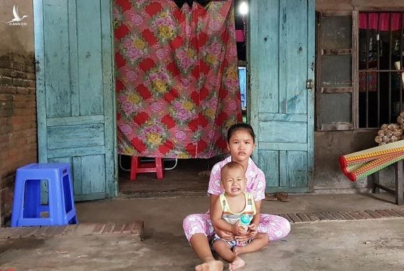 Vụ tai nạn 8 người chết ở Bình Thuận: Tang thương xóm nghèo! - ảnh 1
