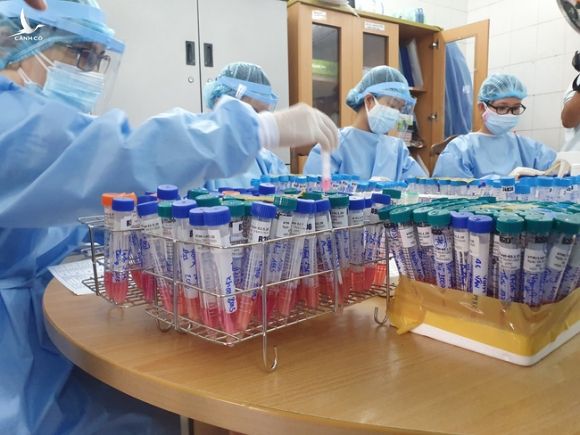 Bệnh nhân tử vong xong mới phát hiện mắc Covid-19: Có bao nhiều người liên quan? - Ảnh 2. Bệnh nhân tử vong xong mới phát hiện mắc Covid-19: Có bao nhiều người liên quan? - Ảnh 2.