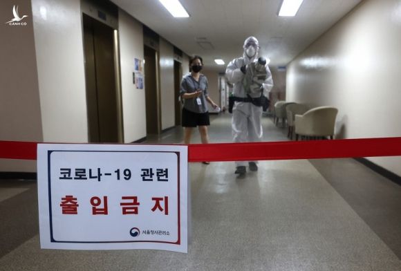 Hàn Quốc: Quốc hội đóng cửa vì xuất hiện ca nhiễm COVID-19 - ảnh 2