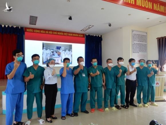 Hành trình thoát “cửa tử” của bệnh nhân mắc Covid-19 nặng ở Đà Nẵng - 8