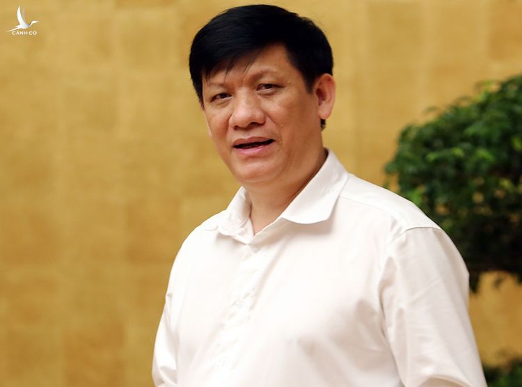 Ông Nguyễn Thanh Long, quyền Bộ trưởng Y tế phát biểu tại cuộc họp Ban chỉ đạo quốc gia phòng chống Covid-19, sáng 14/8. Ảnh: Đình Nam 