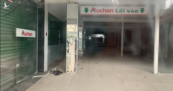 Hệ thống siêu thị Auchan rút khỏi Việt Nam, để lại vụ kiện hàng trăm tỉ đồng - ảnh 3